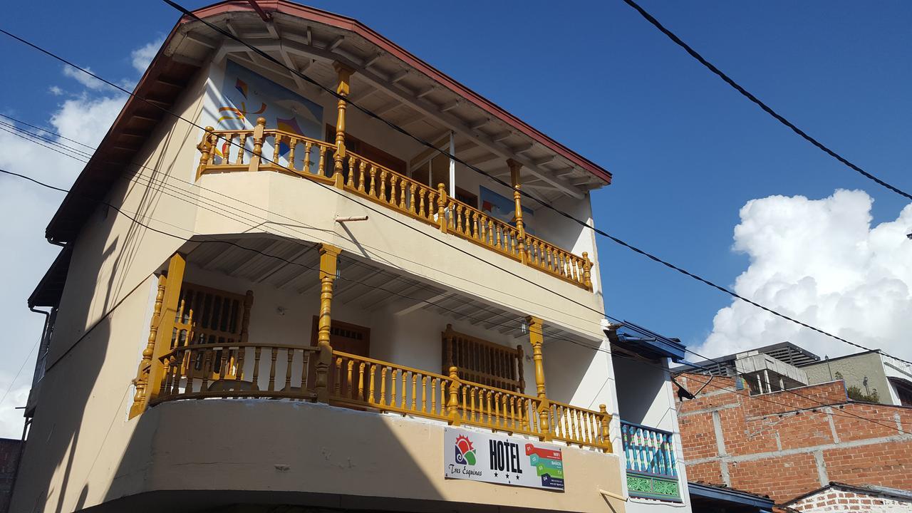 Hospedaje 3 Esquinas Guatape Bagian luar foto